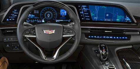 Cadillac Lyriq Un écran Oled Incurvé De 33 Pouces Sinvitera Sur Le