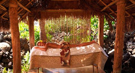 Best Hawaiian Resorts for Island-Style Spa Treatments