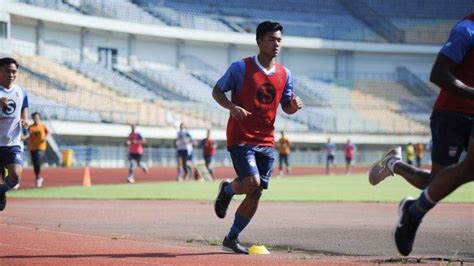 Persib Bandung Sudah Latihan Tiga Hari Apa Yang Didapat Ini Kata Bek