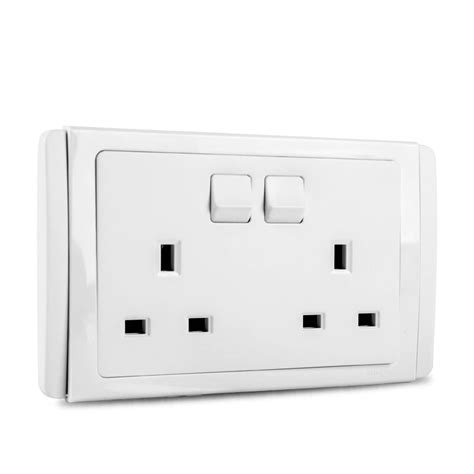 Neo 13a 3 Pin Flat Duplex Switched Socket Powerhouse Express