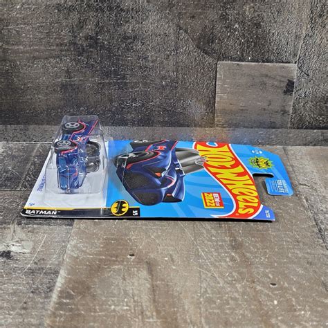 Hot Wheels Batman Tooned Classic Blue Tv Series Batmobile Ebay