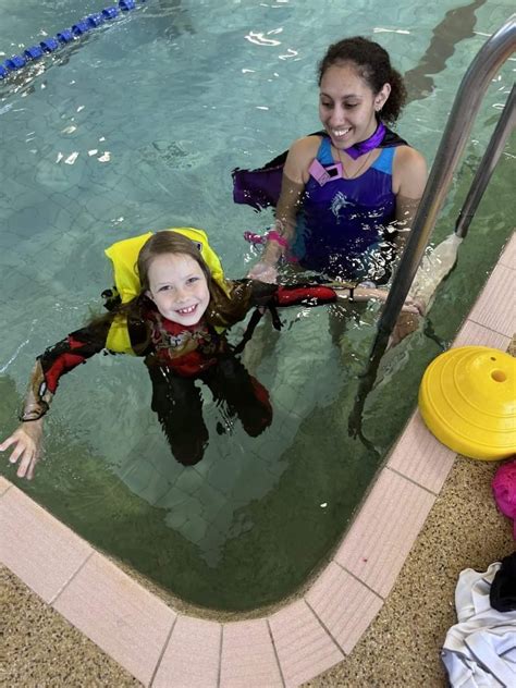 Learn to Swim Lessons | Mackay Swim School