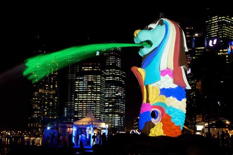 Merlion In Color Merlion Is Now In Color Izzyzc Flickr