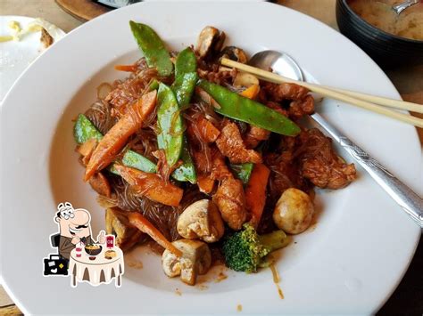 Dah Mee Restaurant In Natick Restaurant Menu And Reviews