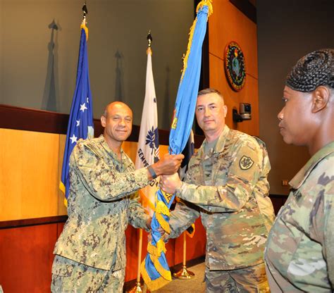 Herndon Takes Command Of Dla Centcom And Socom In Ceremony Defense Logistics Agency News