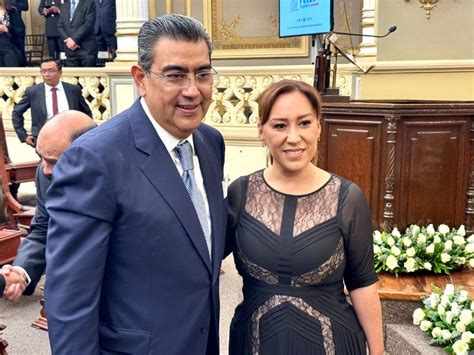 Sergio Salom N Entrega Primer Informe De Gobierno Al Congreso De Puebla