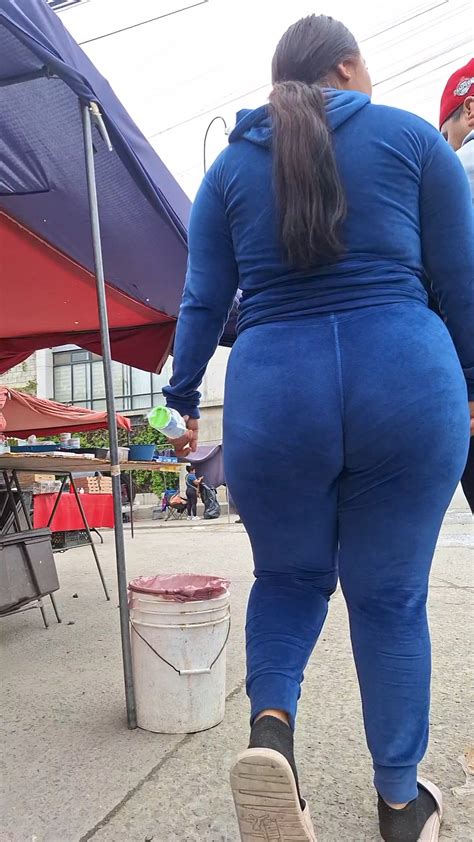 Hungry Chubby Latina Camel Toe In All Blue Pans Hard VPL Oc Spandex Leggings Yoga Pants