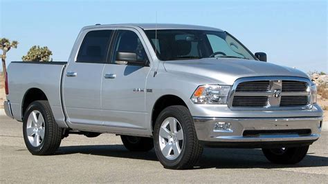 2009 Dodge Ram 1500 St 4x2 Regular Cab 120 In Wb 4 Spd Sequential