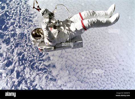 1994 Space Shuttle Mission Hi Res Stock Photography And Images Alamy