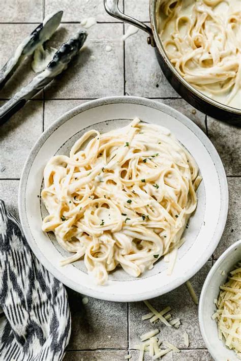 Fettuccine Alfredo