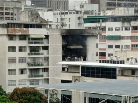 Chacao decreta tres días de duelo por muertes en el incendio de Los