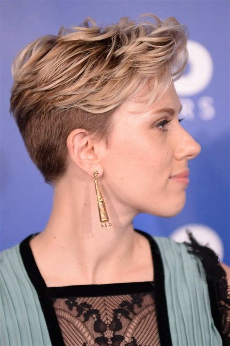 A Scarlett Johansson Blonde With Short Hair 8x10 Picture Celebrity Print Short Hair Cuts Very
