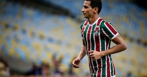 Renato Gaúcho elogia Ganso por gol de barriga e diz Sempre te admirei