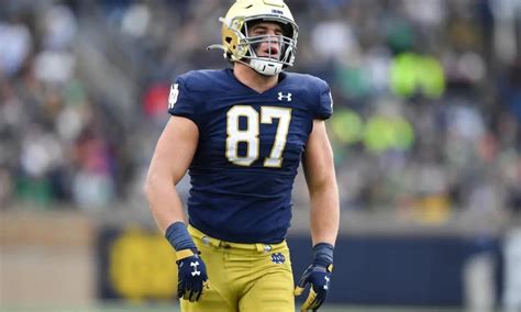 NFL Draft Profile: Michael Mayer, Tight End, Notre Dame Fighting Irish ...