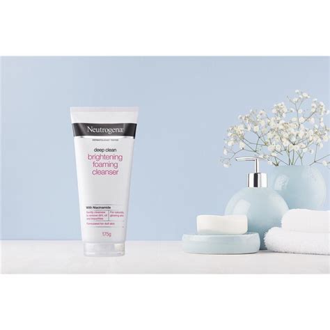 Buy Neutrogena Deep Clean Brightening Foaming Cleanser 175g Online At Chemist Warehouse®