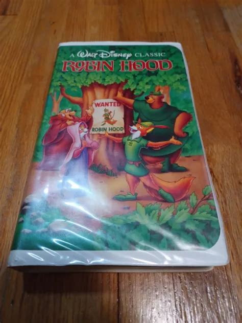 WALT DISNEY S CLASSIC Robin Hood VHS 1991 Rare Collectible Black