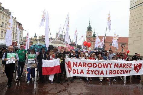 Narodowy Marsz Dla Ycia I Rodziny Na Ulicach Warszawy Dzieci