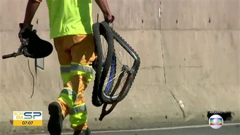 Vídeo Mortes De Ciclistas Crescem 8 No Estado De São Paulo Bom Dia