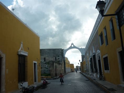 Pueblo Magico Izamal Yucatan Yucatan Mexico Towns