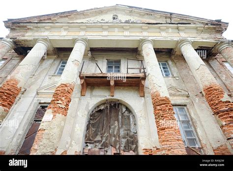 Meter Long East Wing Of Palladian Architecture Style Palac Potockich