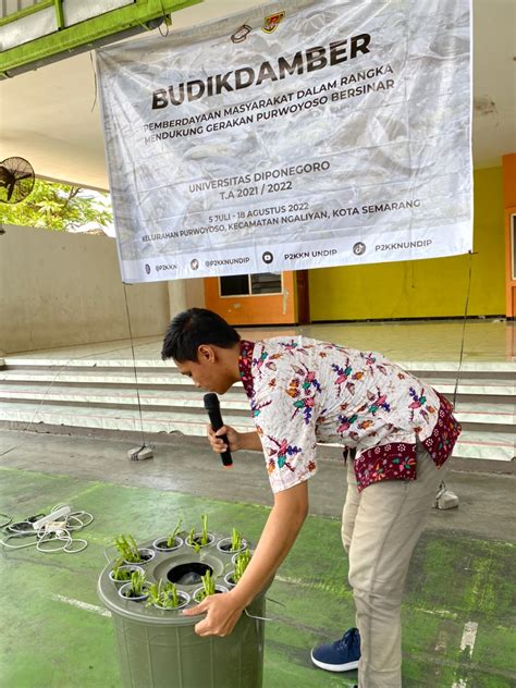 Tim Ii Kkn Undip Kelurahan Purwoyoso Ikut Mengsukseskan Purwoyoso