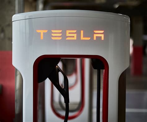 Tesla Prepara Los Supercharger V4 Con 350 Kw Y Megapacks