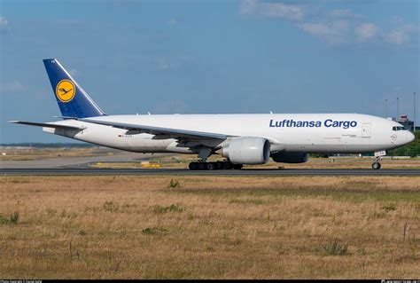 D ALFD Lufthansa Cargo Boeing 777 FBT Photo By Daniel Apfel ID