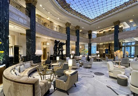REVIEW: Four Seasons Hotel Madrid / HotelsTeamtation