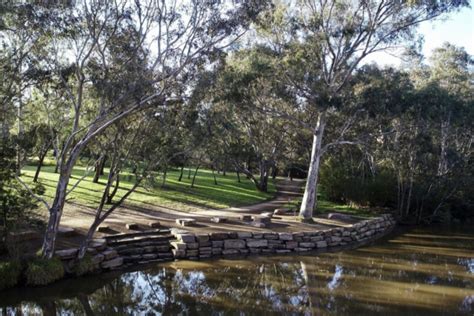 Best Fishing Spots In Melbourne Man Of Many