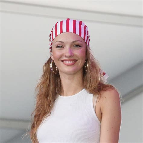 Madison Ryann Ward Tickets Wed, Oct 29, 2025 7:00 pm at White Oak Music