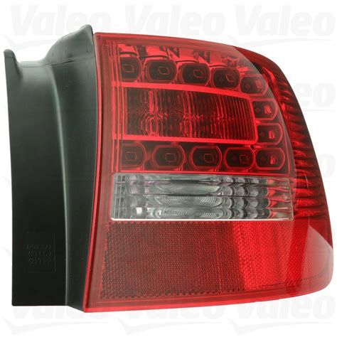 Tail Light Assembly Passenger Side Outer Led Valeo