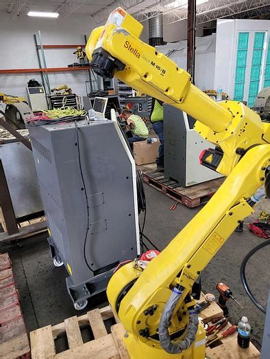 Used Fanuc M 16ib 20 Industrial Robot With RJ3IC R 30ia Controller For