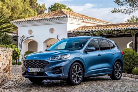 Fiche Technique Ford Kuga 25 Duratec 225 Phev 2023