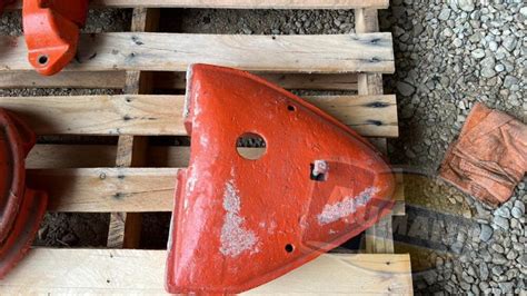 Allis Chalmers Model G Front Weight Aumann Auctions Inc