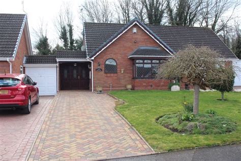 Kingswinford Bungalows For Sale Buy Houses In Kingswinford