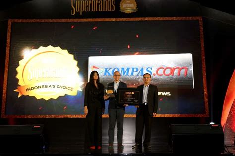 KOMPAS Raih Penghargaan Superbrands Award 2017 Halaman All Kompas