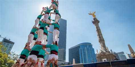 Los Castellers De Vilafranca Celebran En M Xico A Os De Rozar El Cielo