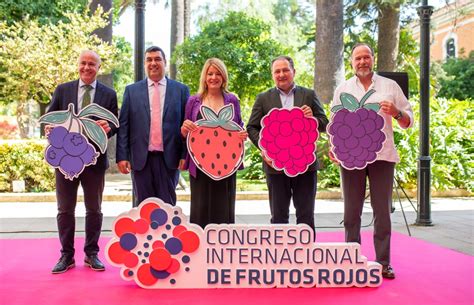 El Congreso Internacional De Frutos Rojos Reunir A M S De