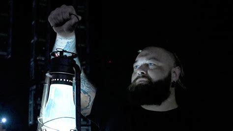 Wwe Smackdown Results Bray Wyatt Makes Emotional Return In Pics News