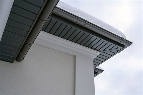 Soffit Repair | JensonBrothers.com