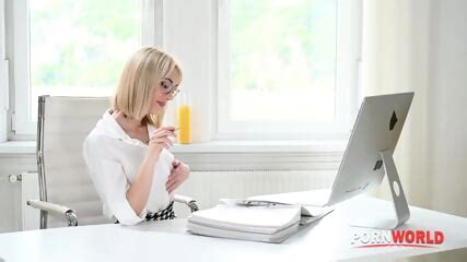 Gonzo Porn 2806 Sky Pierce