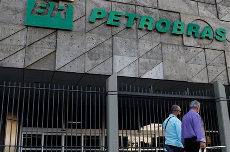 Petrobras vai distribuir R 21 95 bilhões em dividendos extraordinários