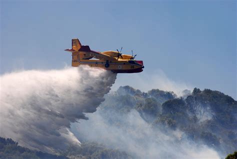 Incendi A Macchiareddu E Nel Medio Campidano La Nuova Sardegna