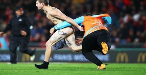 Funny video of trouserless man at rugby match who streaks onto pitch ...