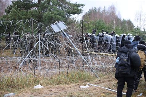 Rusia Envía Bombarderos Con Capacidad Nuclear A Patrullar Bielorrusia Por Segundo Día En Medio