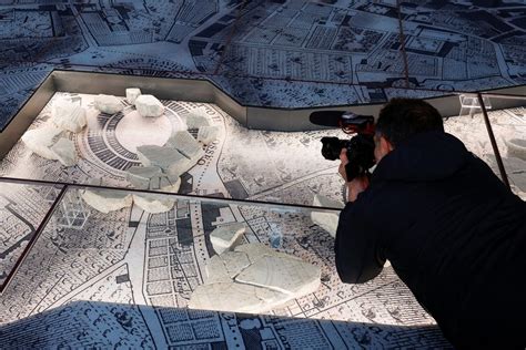 Monumental ancient map re-emerges in new Rome museum | Reuters