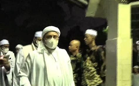 Syarifah Fadlun Istri Habib Rizieq Shihab Meninggal Dunia