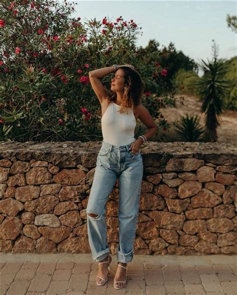 Mom Jeans Qué Son Cómo Llevarlos Y Dónde Comprarlos