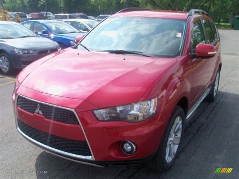 Rally Red Metallic Mitsubishi Outlander Se Wd Photo