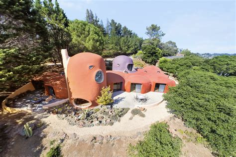 Heres A Look Inside Californias Quirky Flintstone House